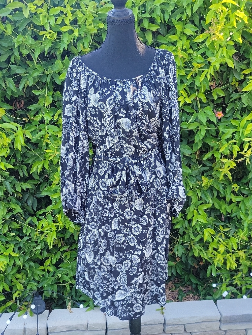 Black and White Floral Long Sleeve Whimsigoth Midi Dress With Belt XL